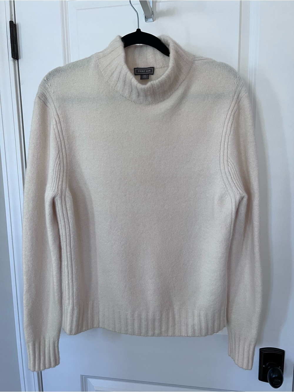 J. Crew Point Sur Nylon/Wool Mock neck Sweater Ivory Cream Size XL EUC